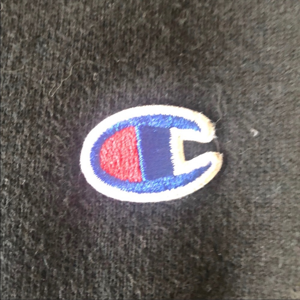 Authentic Champion Sweatshirt - Picture 4 of 5